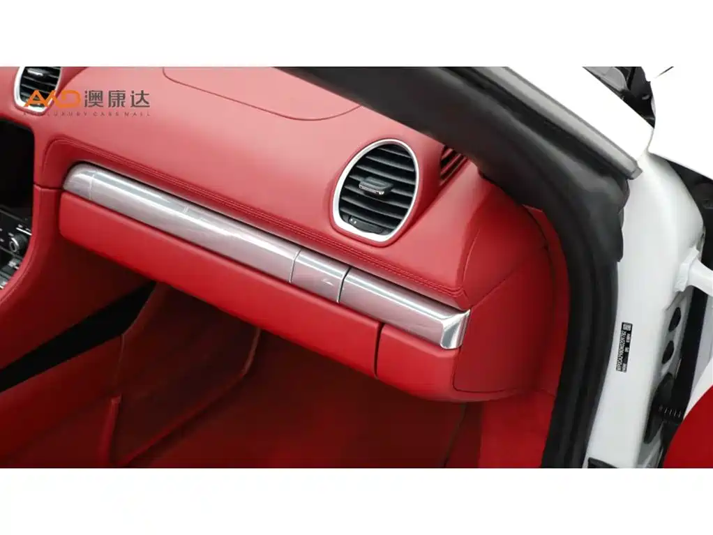 718 BOBST/2.0T/22 models купить на сайте DeffCars