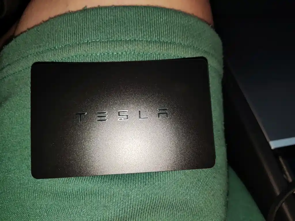 Model 3 2023 long-range all-wheel drive version купить на сайте DeffCars