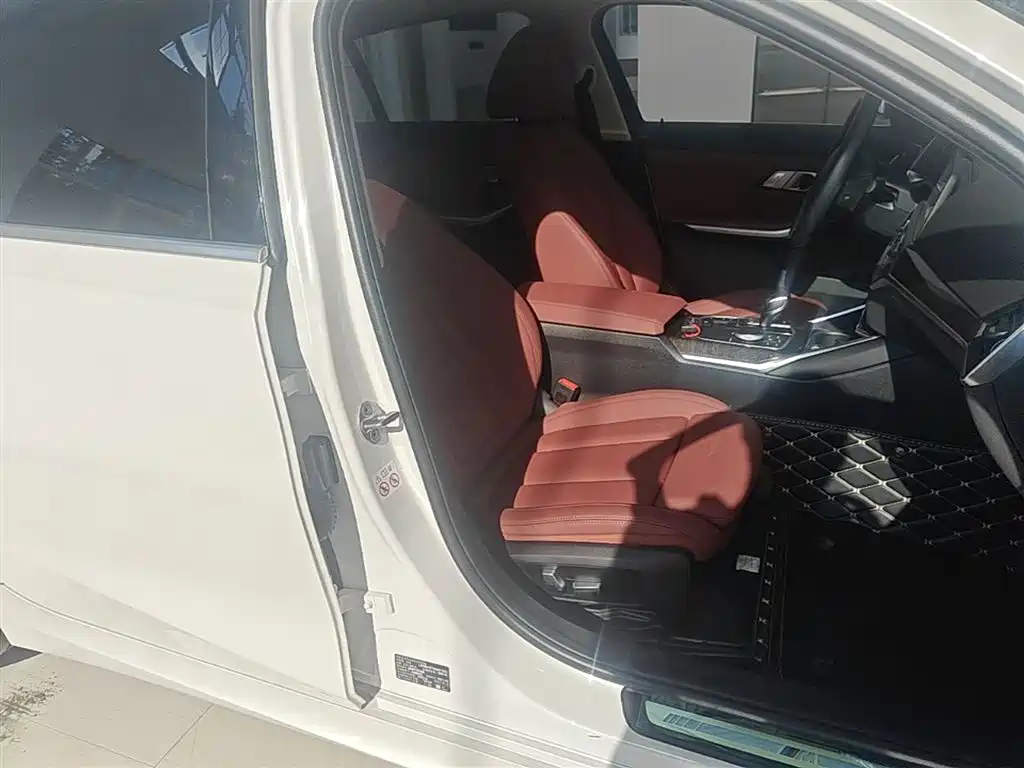 BMW 3 Series 2021 Facelift 2 325Li M Sports Package купить на сайте DeffCars