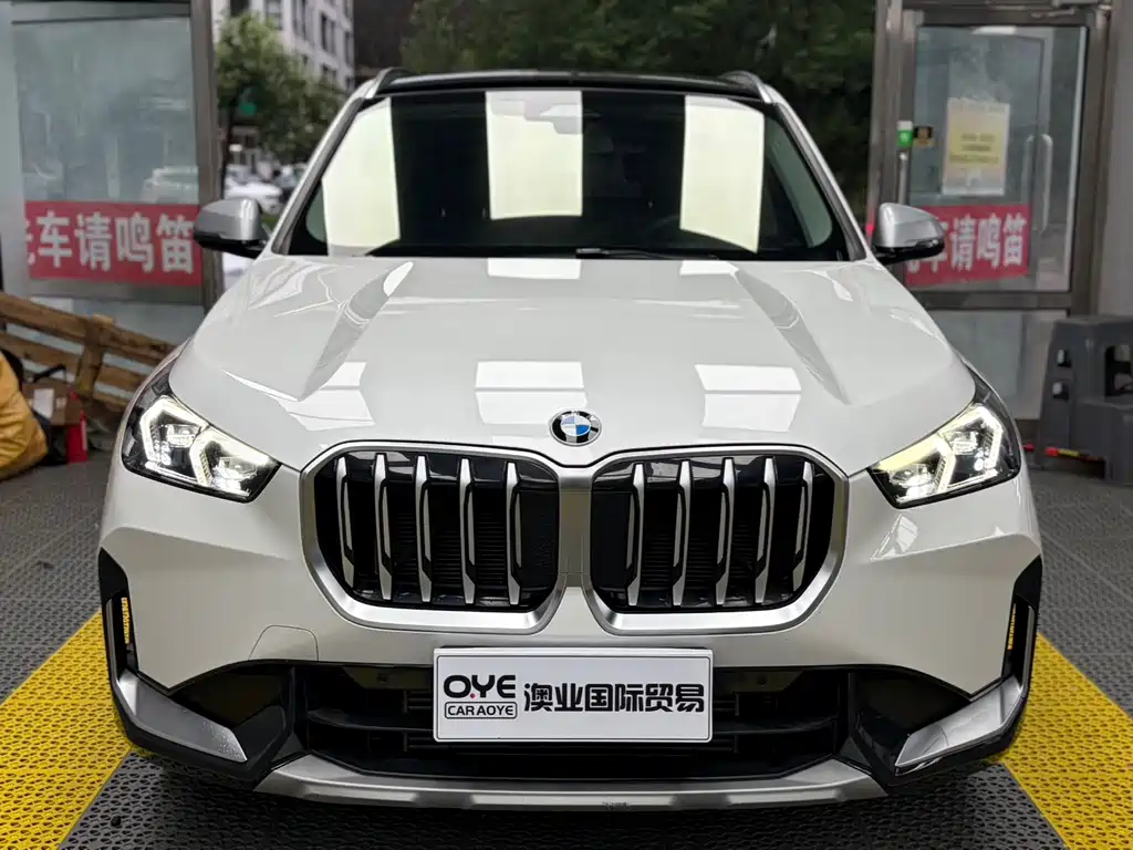 BMW X1 2023 sDrive20Li X Design Package купить на сайте DeffCars