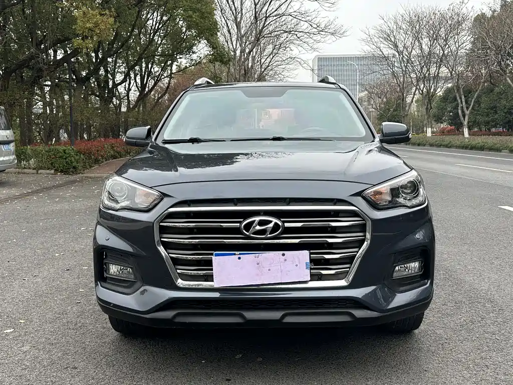Beijing Hyundai ix35 2018 2.0L automatic two-wheel drive Zhiyong·Enjoy Edition купить на сайте DeffCars