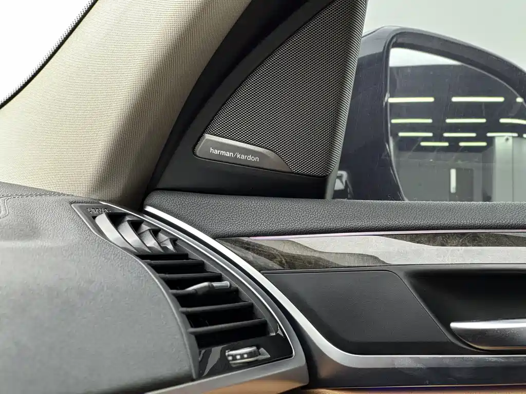 BMW X3 2019 xDrive30i leading M sports package купить на сайте DeffCars