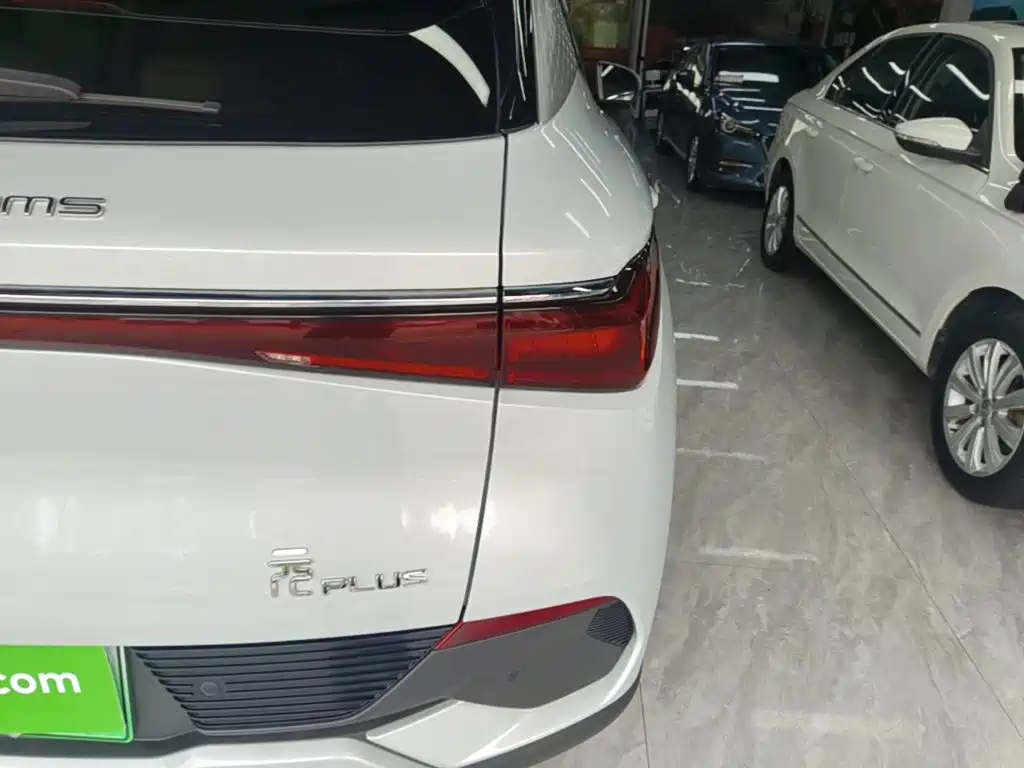 Yuan PLUS 2023 Champion Edition 430KM Transcendence купить на сайте DeffCars