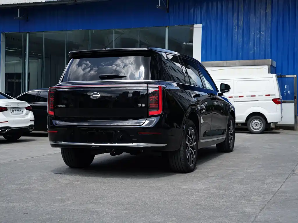 Trumpchi Yearning S9 2025 Qiankun UItra 5-seater купить на сайте DeffCars