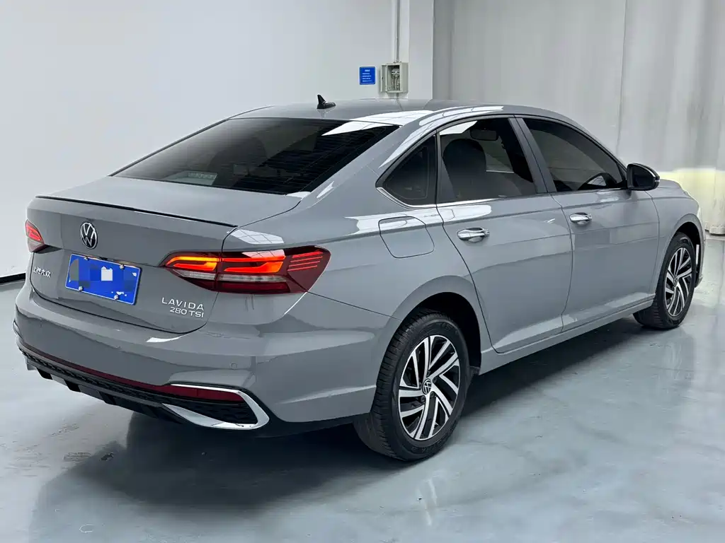Lavida 2023 280TSI DSG Starry Sky Full Edition купить на сайте DeffCars