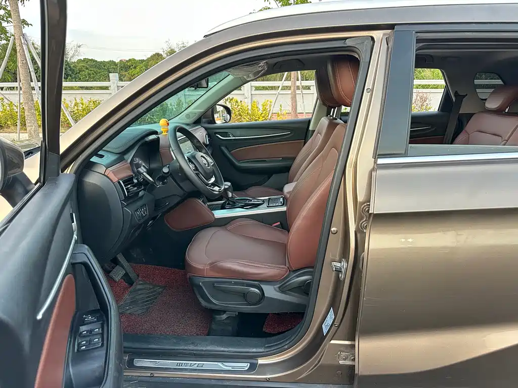 Zhonghua V6 2018 1.5T automatic premium model купить на сайте DeffCars