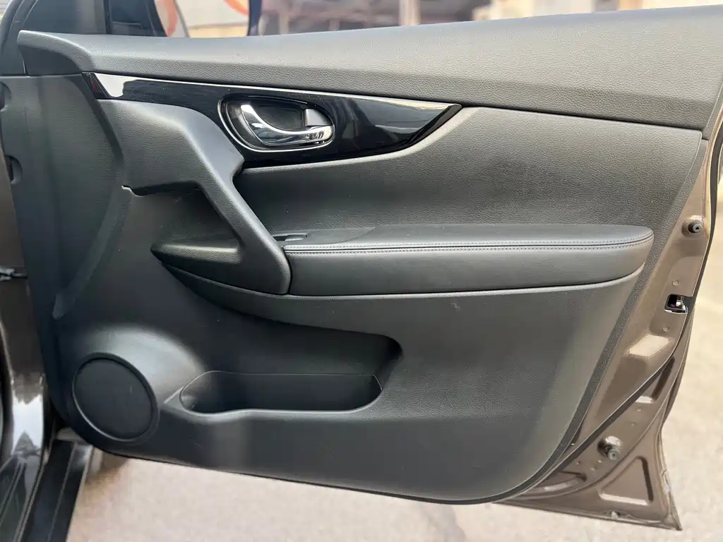 X-Trail 2021 2.0L CVT 2WD XL ITS Intelligent Comfort Edition купить на сайте DeffCars