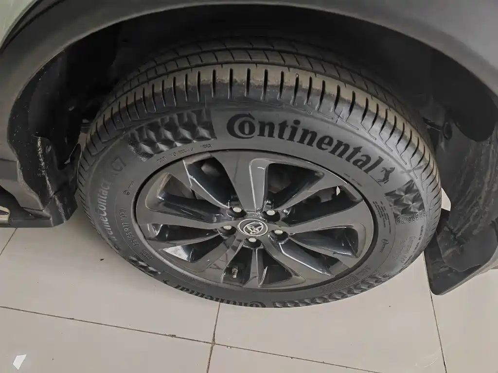 RAV4 Rongfang 2019 2.0L CVT 2WD Fashion X Limited Edition National VI купить на сайте DeffCars
