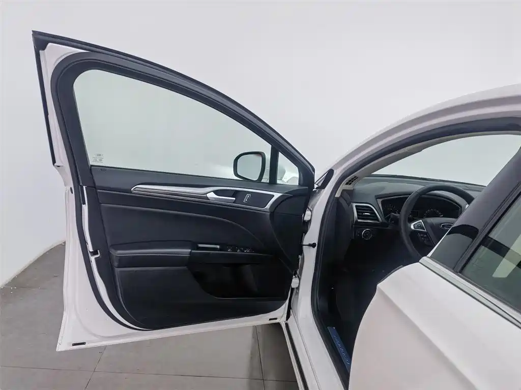 Mondeo 2018 EcoBoost 200 smart control fashion model National VI купить на сайте DeffCars