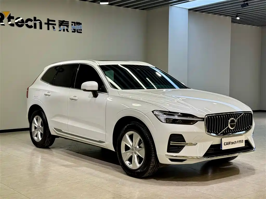 Volvo XC60 2022 B5 four-wheel drive Zhiyi Luxury Edition купить на сайте DeffCars