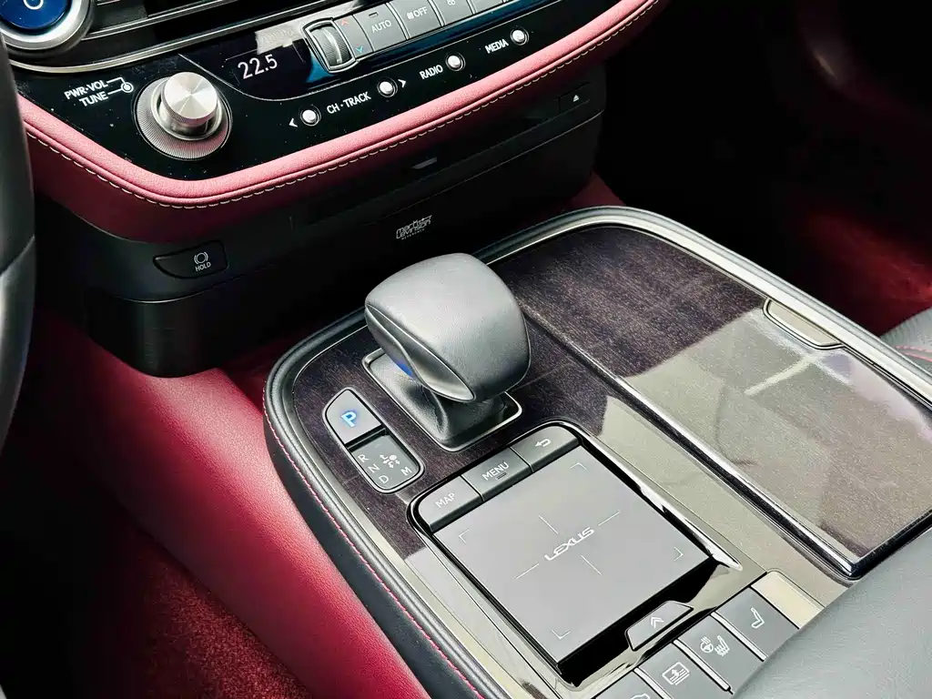 Lexus LS 2021 500h Executive Edition купить на сайте DeffCars