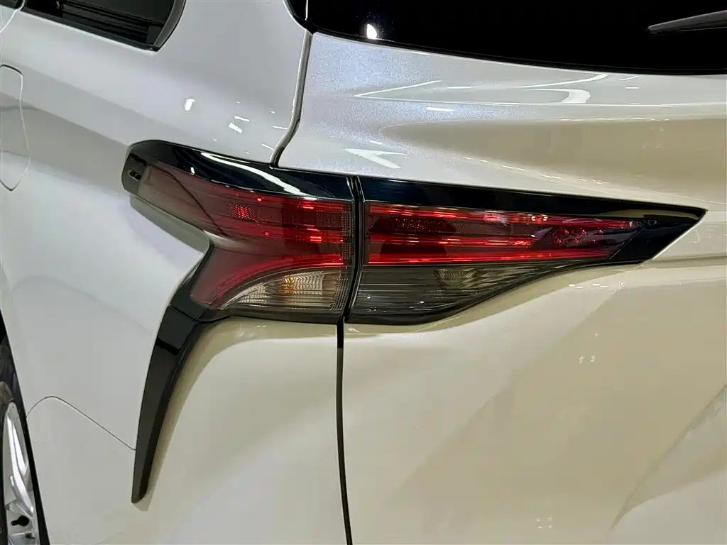 Grevia 2024 2.5L Hybrid Comfort Edition купить на сайте DeffCars