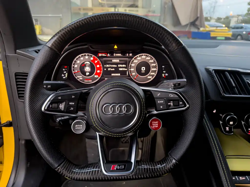 Audi R8 2017 V10 Spyder купить на сайте DeffCars