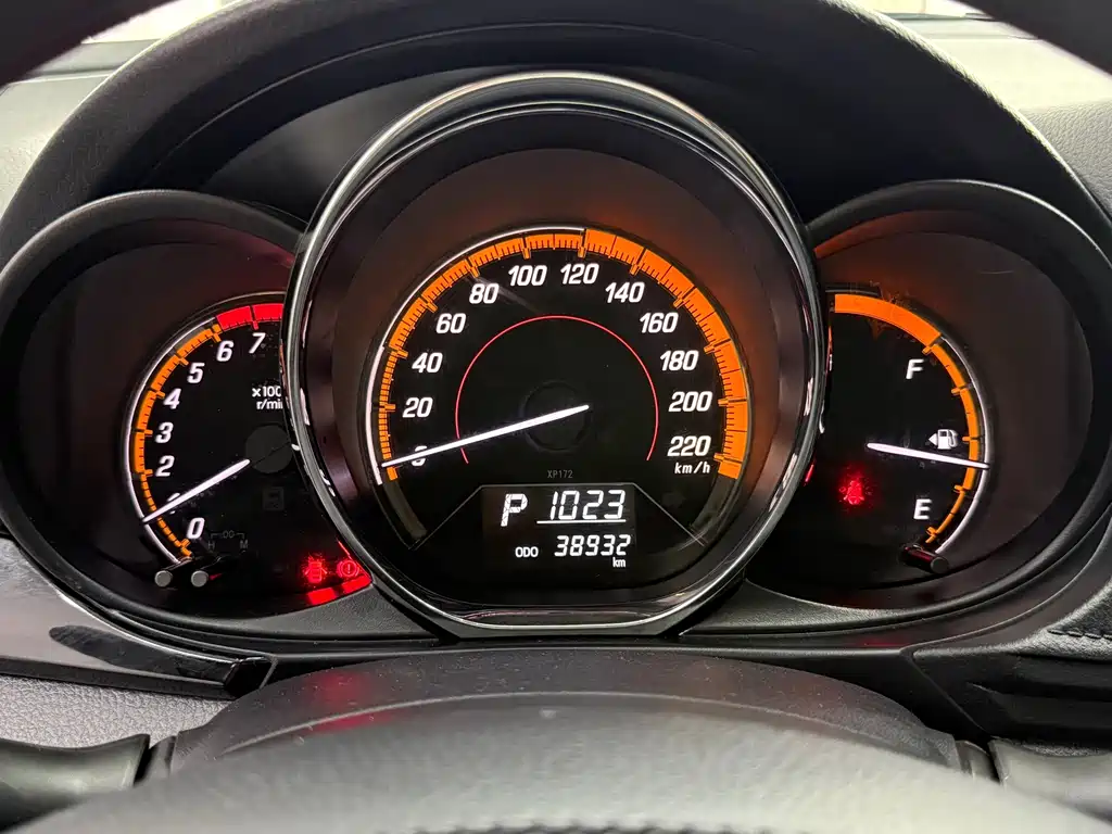 YARiS L Zhixuan 2022 Zhixuan X 1.5L CVT luxury PLUS version купить на сайте DeffCars