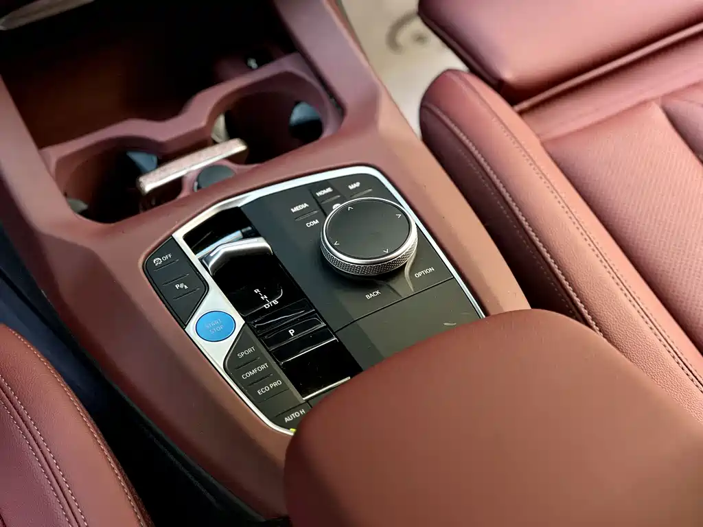 BMW iX3 2024 leading model купить на сайте DeffCars