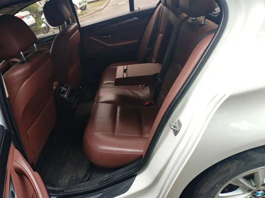 BMW 5 Series Imported 2014 520i Elegant купить на сайте DeffCars