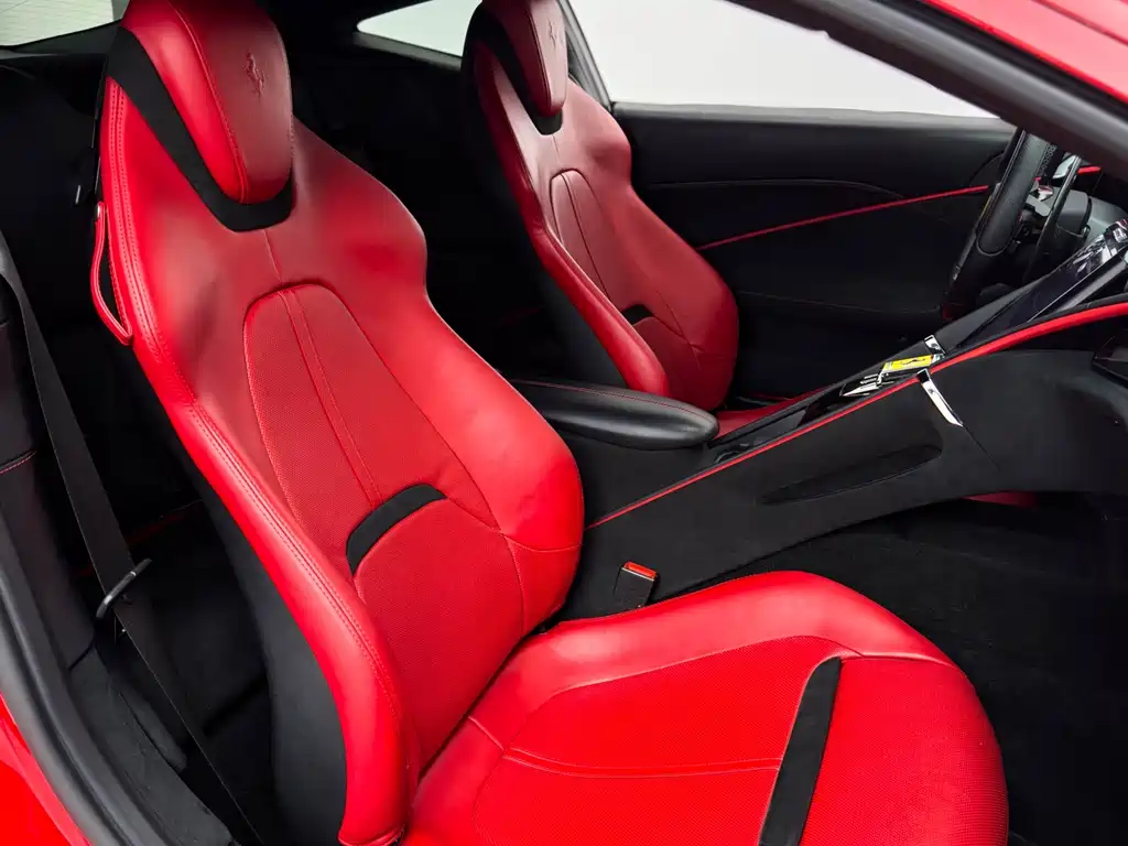 Roma 2020 3.9T V8 купить на сайте DeffCars