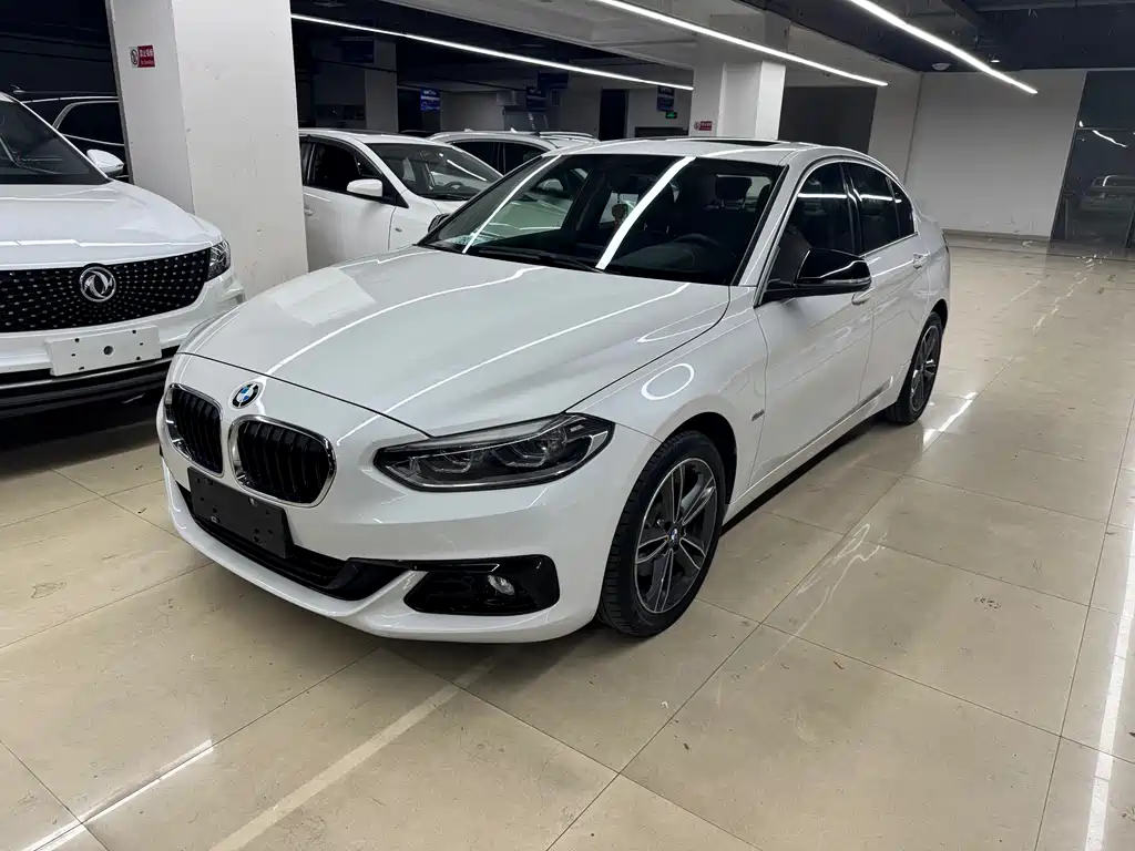 BMW 1 Series 2018 118i Sports купить на сайте DeffCars