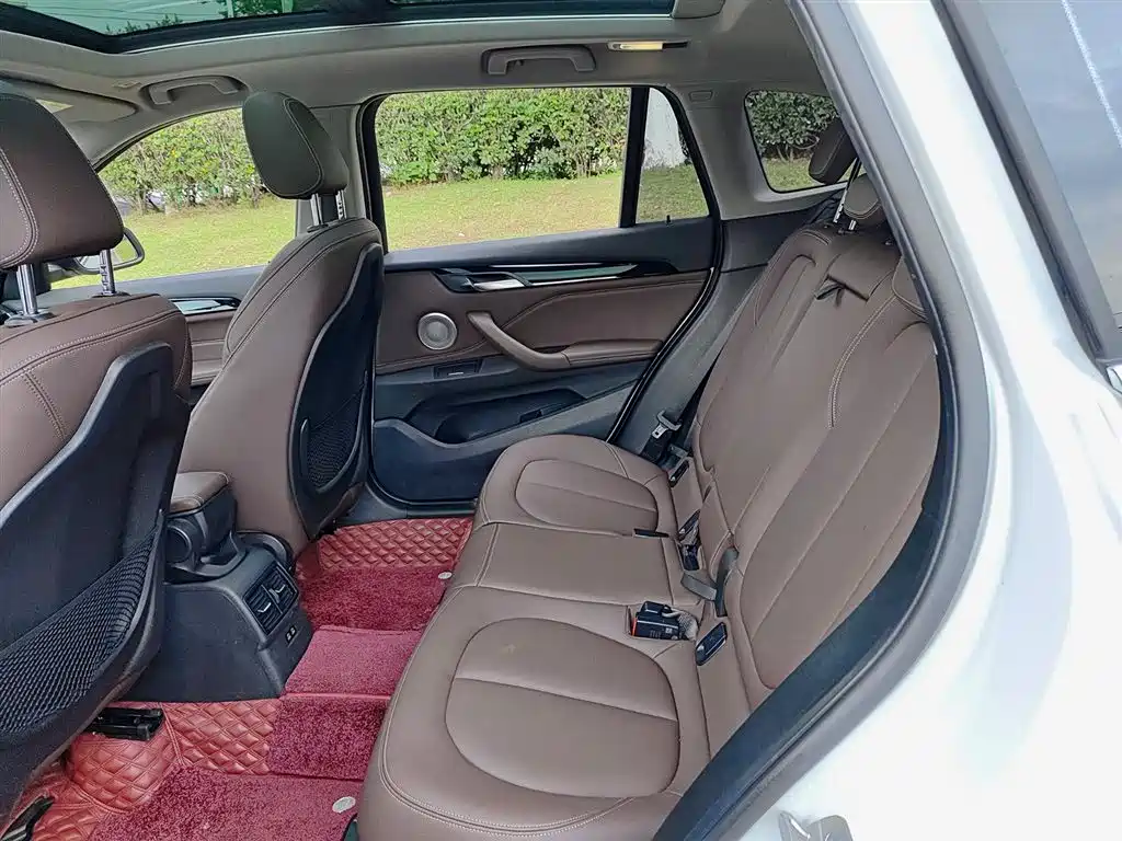 BMW X1 2021 facelift sDrive25Li leading model купить на сайте DeffCars