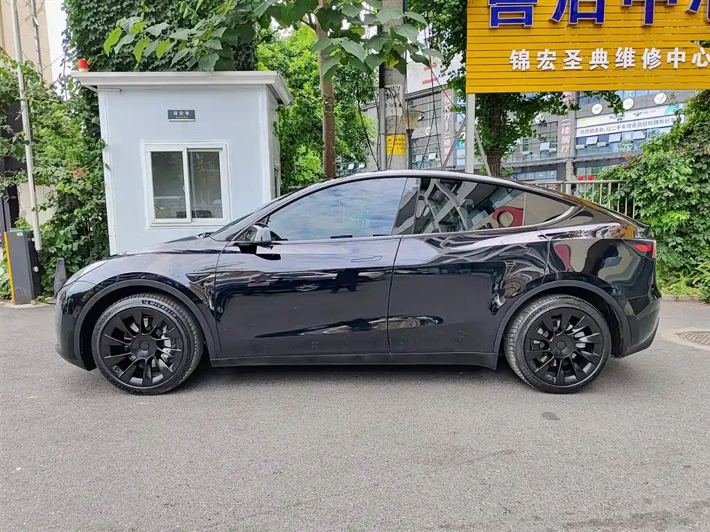 Model Y 2022 facelift rear-wheel drive version купить на сайте DeffCars