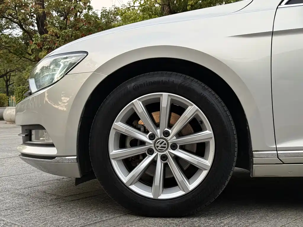 Magotan 2019 280TSI DSG leading model National VI купить на сайте DeffCars