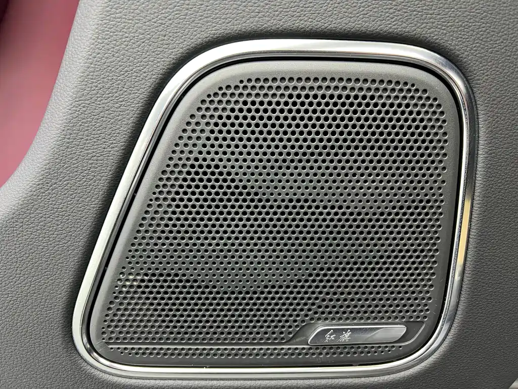 Hongqi E-HS9 2022 model 660km Qichang version six seats купить на сайте DeffCars