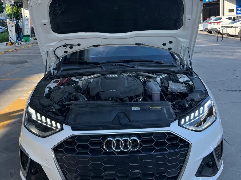 Audi A4L 2022 40 TFSI Fashionable and Elegant купить на сайте DeffCars