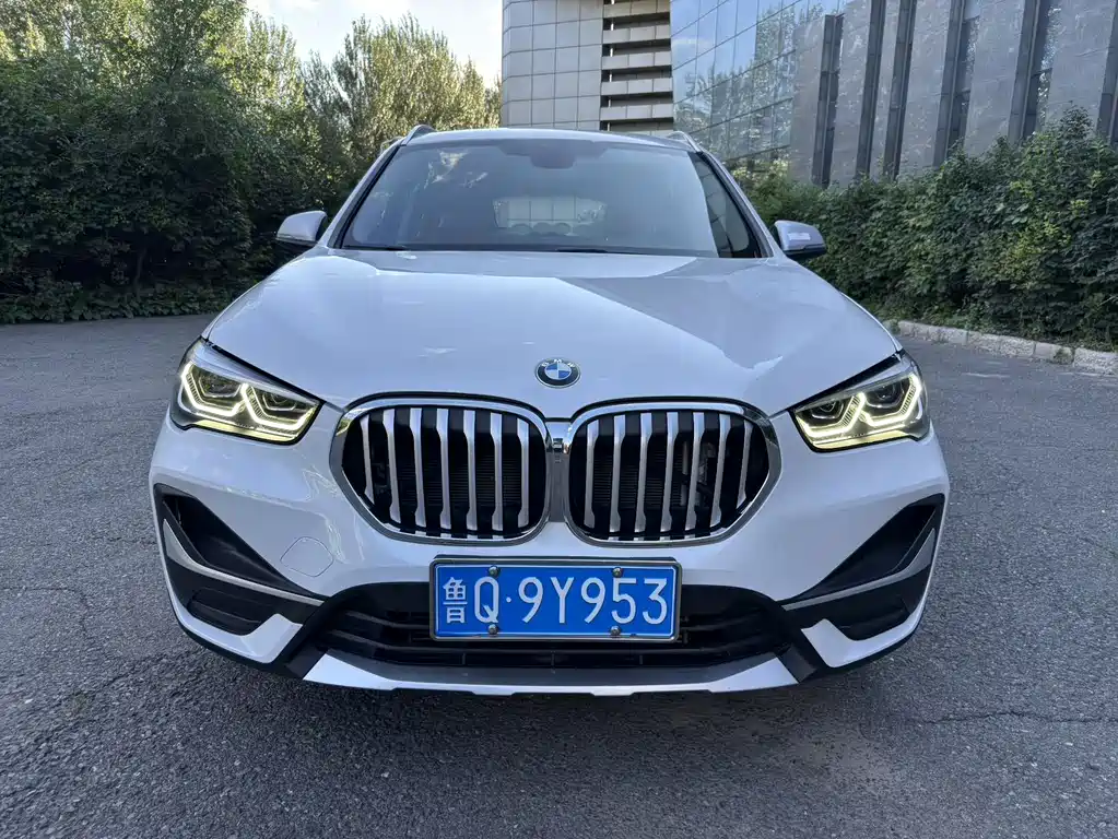 BMW X1 2022 sDrive20Li Fashion Model купить на сайте DeffCars