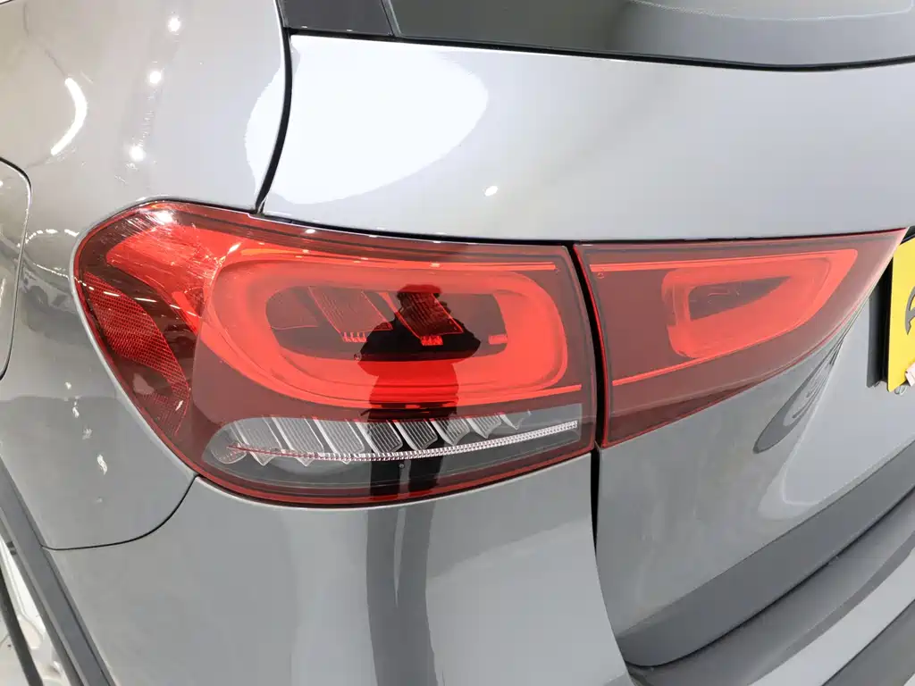 Mercedes-Benz GLA 2022 facelift version 2 GLA 200 купить на сайте DeffCars