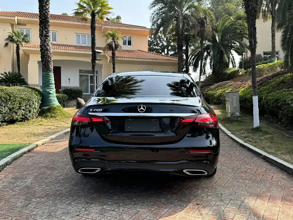 Mercedes-Benz E-Class Imported 2022 E 260 Fashionable Sports Edition купить на сайте DeffCars