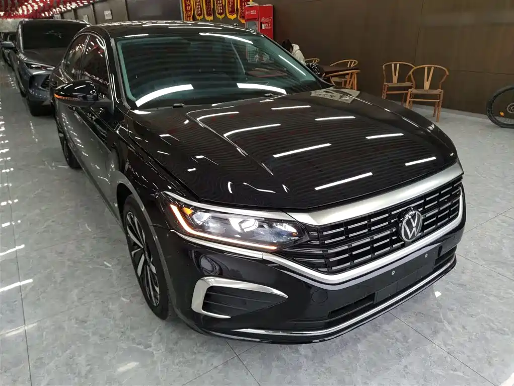 Passat 2025 Outstanding Model 380TSI Dragon Edition купить на сайте DeffCars
