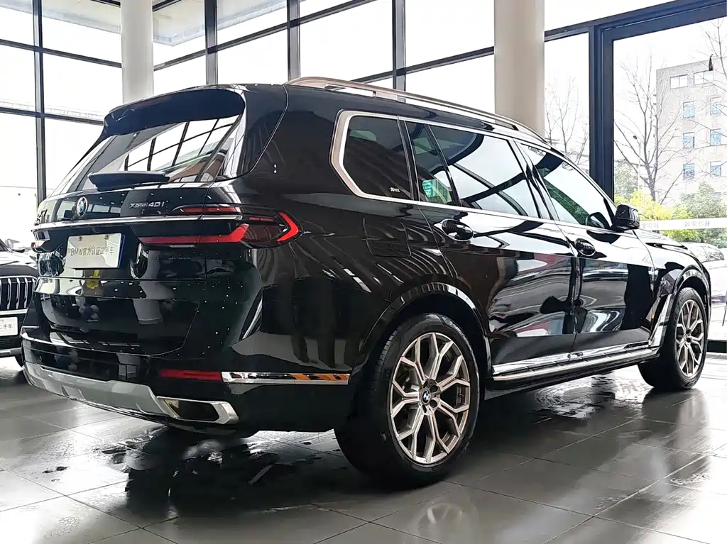 BMW X7 2024 xDrive40i Leading Luxury Package купить на сайте DeffCars