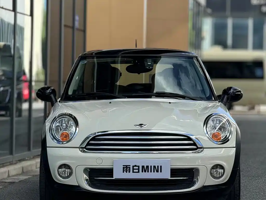 MINI 2012 1.6L COOPER Baker Street купить на сайте DeffCars