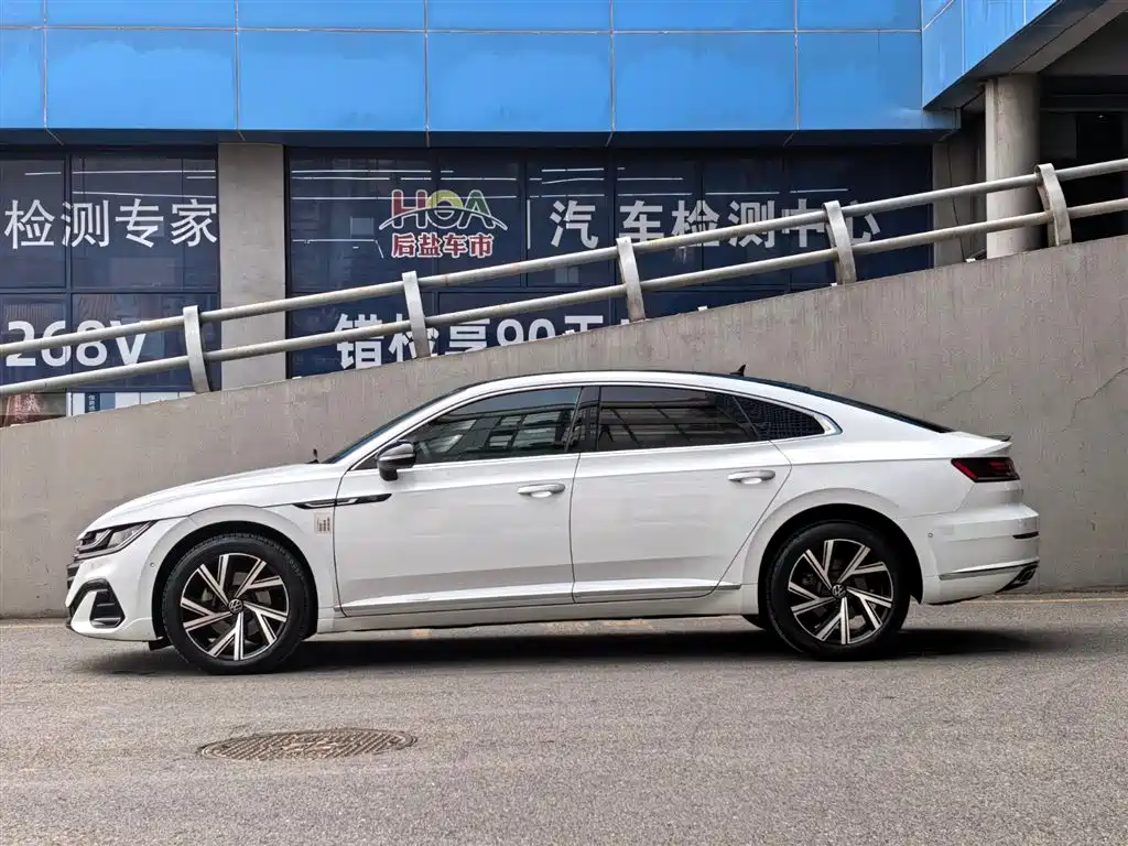 FAW-Volkswagen CC 2021 380TSI eye-catching version купить на сайте DeffCars