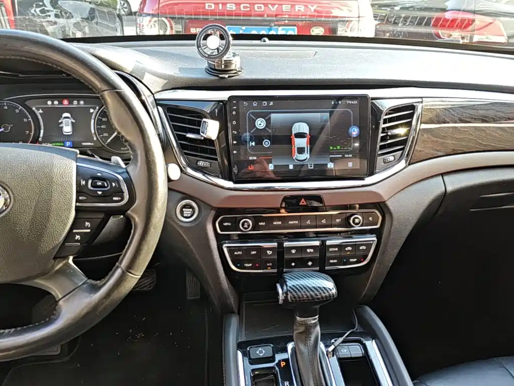 Trumpchi GS8 2017 320T 2WD Luxury Connected Edition (seven seats) купить на сайте DeffCars