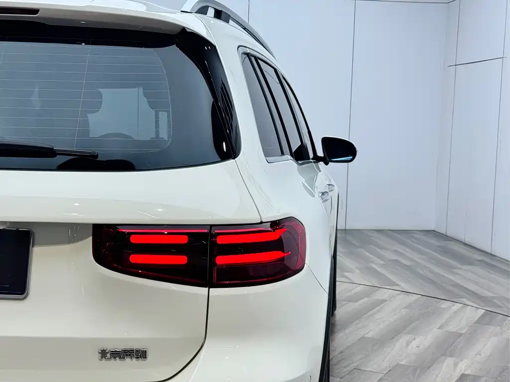 Mercedes-Benz GLB 2024 GLB 220 Dynamic купить на сайте DeffCars