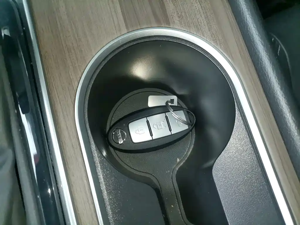 Teana 2021 2.0L XL Comfort Edition купить на сайте DeffCars
