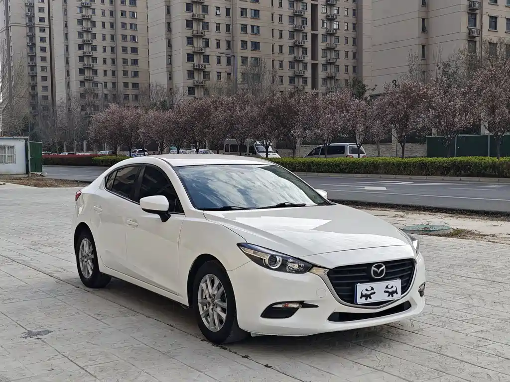 Mazda3 Angkesela 2017 Sedan 1.5L Automatic Comfort Type National V купить на сайте DeffCars