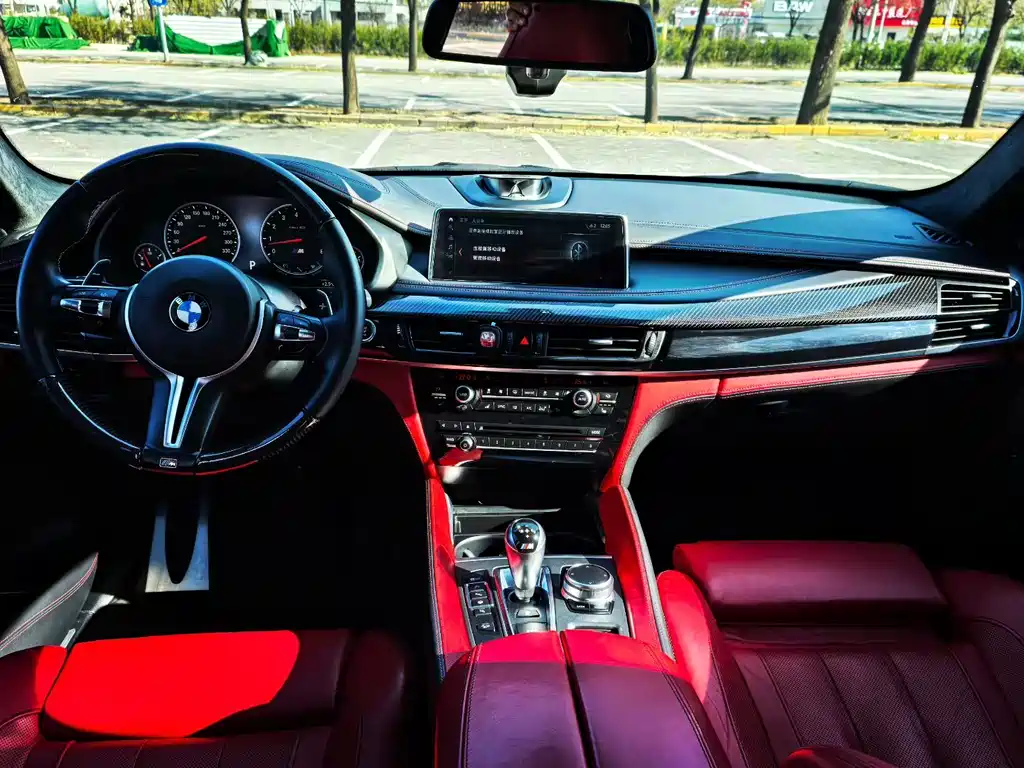 BMW X6 M 2015 X6 M купить на сайте DeffCars