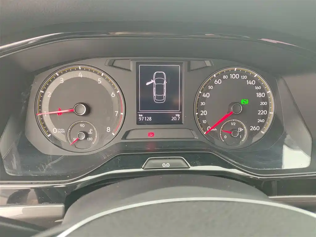 Bora 2020 1.5L automatic comfort model купить на сайте DeffCars