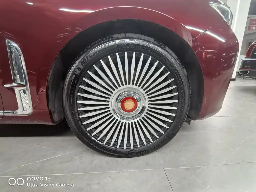 Hongqi H9 2020 2.0T Zhilian Flagship Edition купить на сайте DeffCars