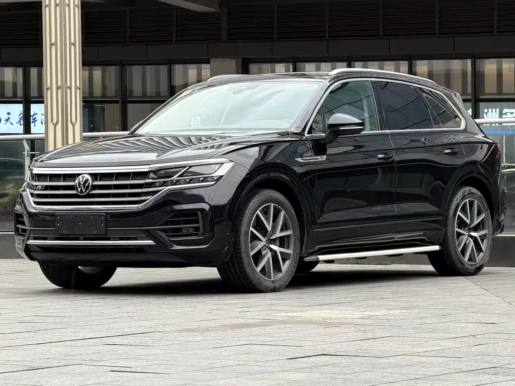 Touareg 2021 3.0TSI Ruixiang Edition Classic Sports Package купить на сайте DeffCars