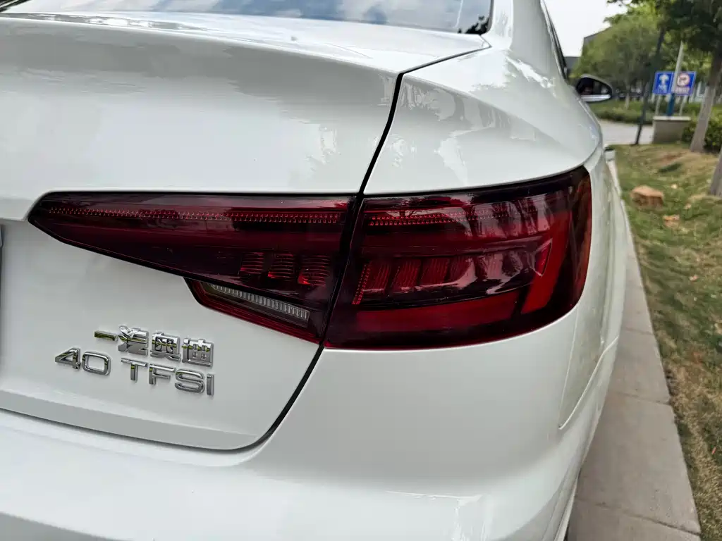 Audi A4L 2019 40 TFSI Enterprising National V купить на сайте DeffCars