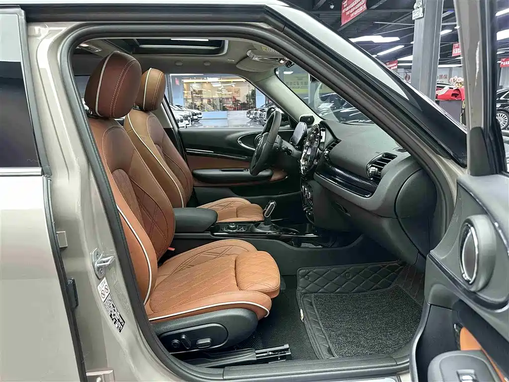 MINI CLUBMAN 2023 facelift 1.5T COOPER connoisseur купить на сайте DeffCars
