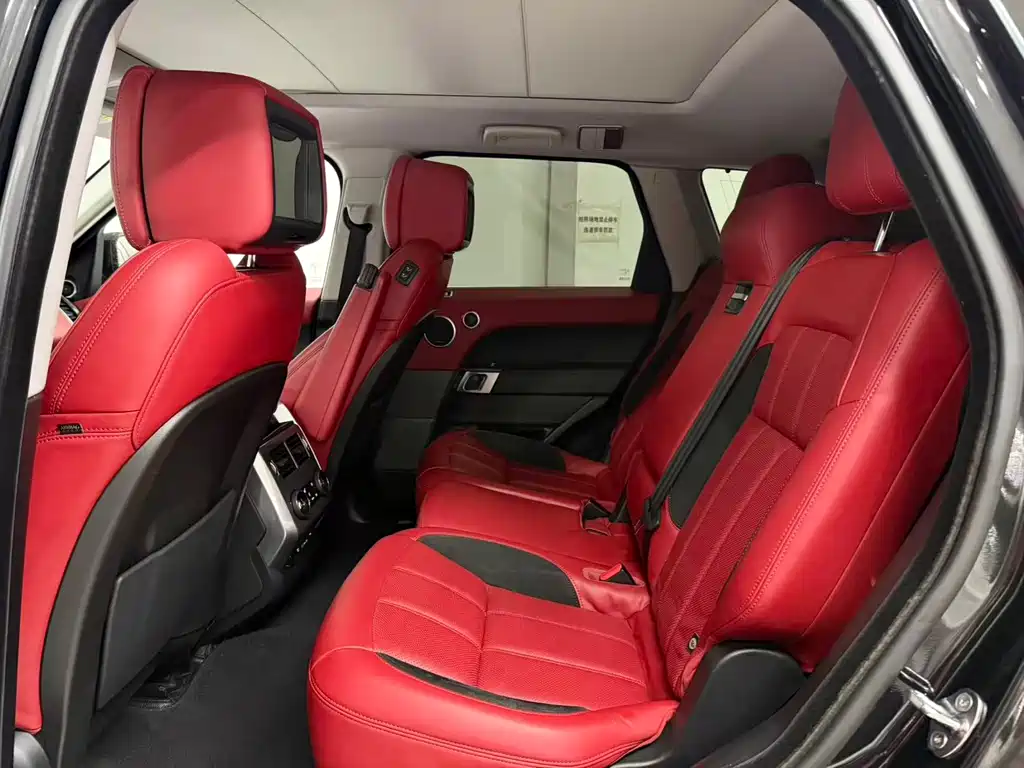 Range Rover Sport 2020 3.0 L6 SE купить на сайте DeffCars