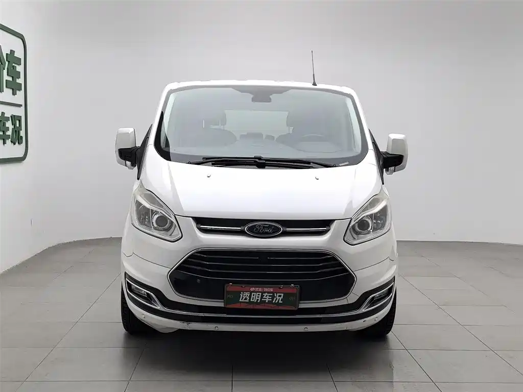 Tourio 2017 2.0T automatic refined version купить на сайте DeffCars
