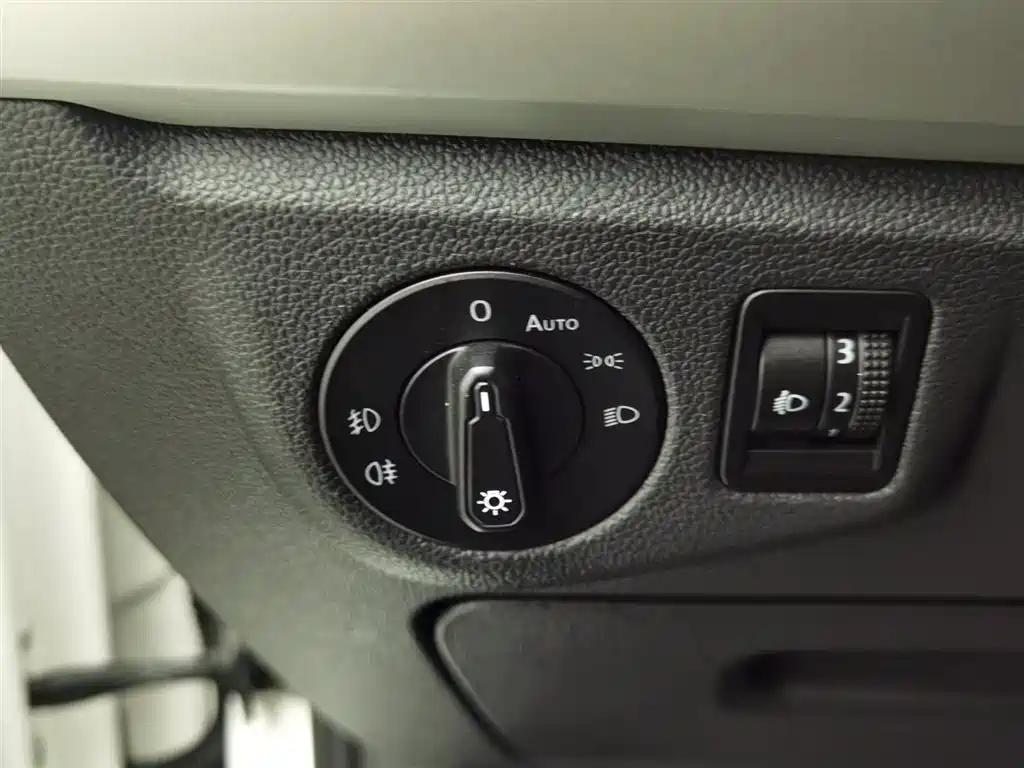 Lavida 2022 280TSI DSG Comfort Edition купить на сайте DeffCars