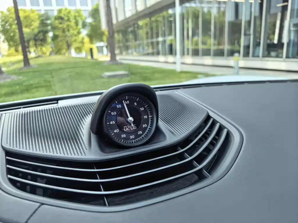 Taycan 2022 facelift Taycan купить на сайте DeffCars