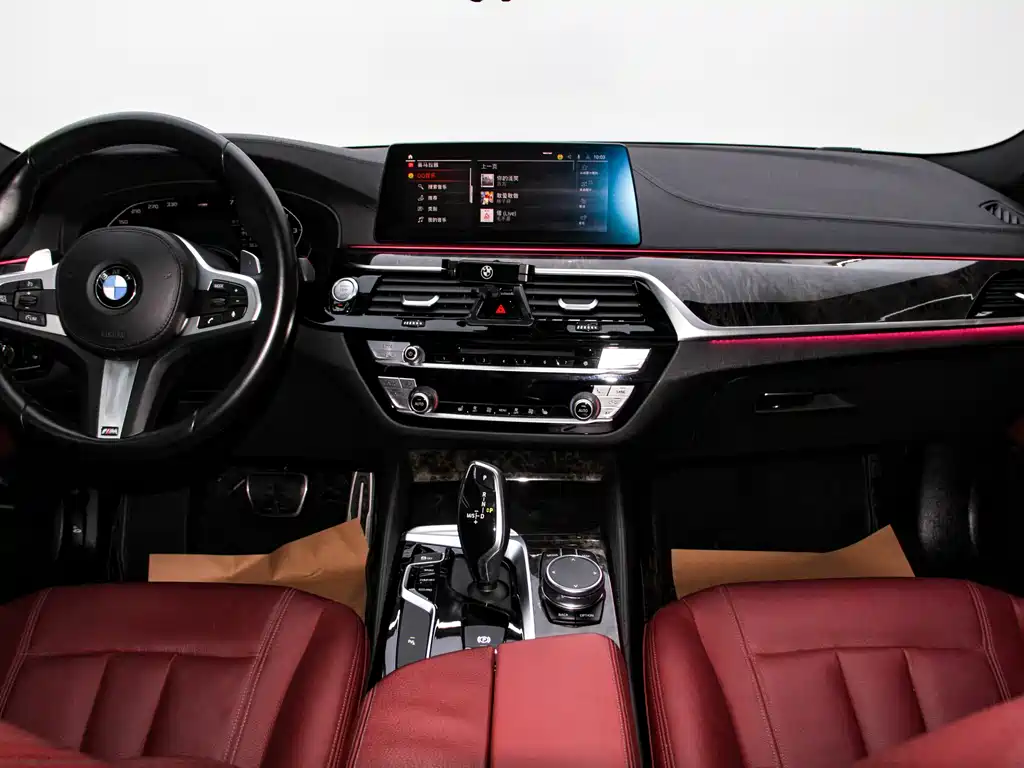 BMW 5 Series 2019 530Li Leading M Sports Package купить на сайте DeffCars