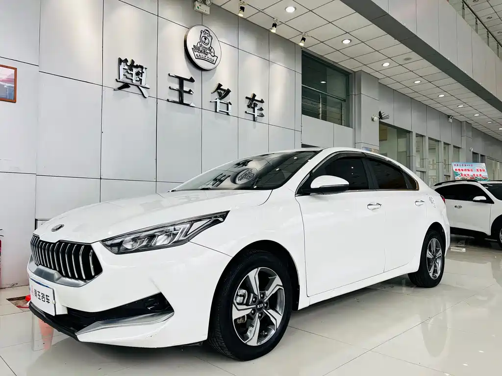 Kia K3 2020 1.5L CVT cutting-edge sunroof version купить на сайте DeffCars